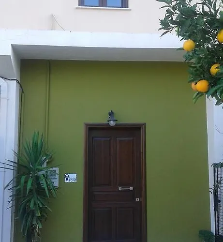 Ancient Tiryns 3* Nafplio