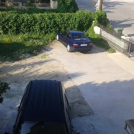 Ancient Tiryns Konukevi Anabolu